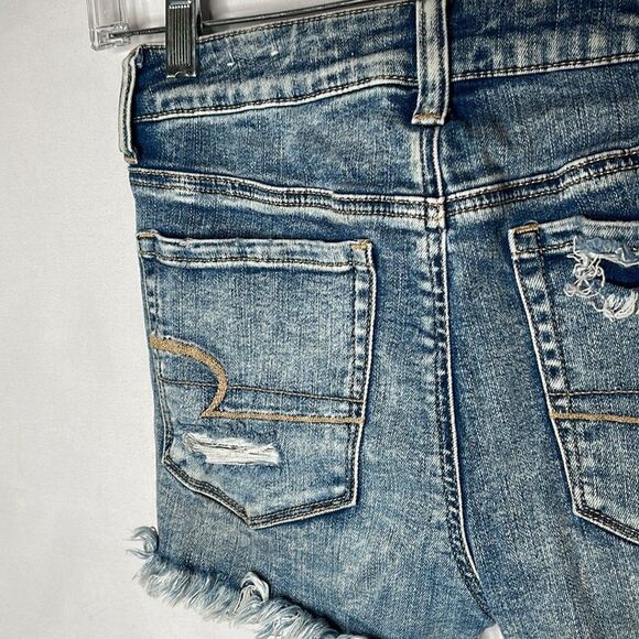 American Eagle High Rise Shortie Distressed Jean Shorts. Size 2. - Picture 5 of 11